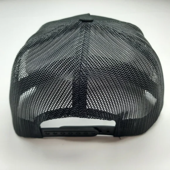 Wrangler Embroidered Vintage Patch Flat Bill Mesh Snapback Trucker Hat Cap Black - Picture 4 of 4